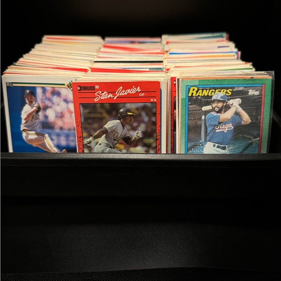 Hundreds of Baseball Cards - Please Read Description for Details - Picture 5 of 5